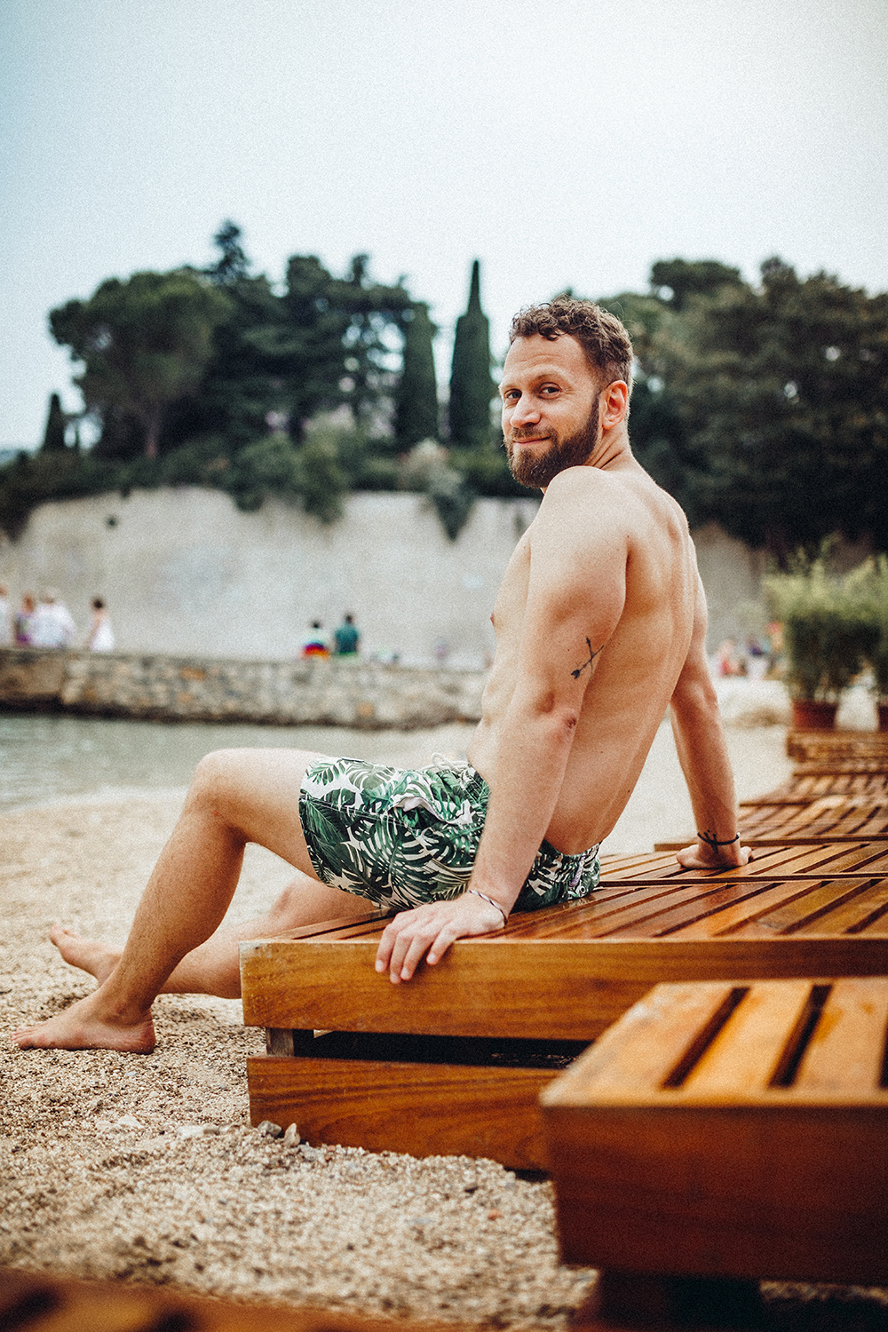 7 marques de maillots de bain homme pour l'été - Beau Parleur